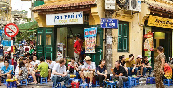 Vieux quartier de Hanoi, idéale pour découvrir la vie quotidienne, la culture et les habitants de Hanoï, au Viêt Nam.