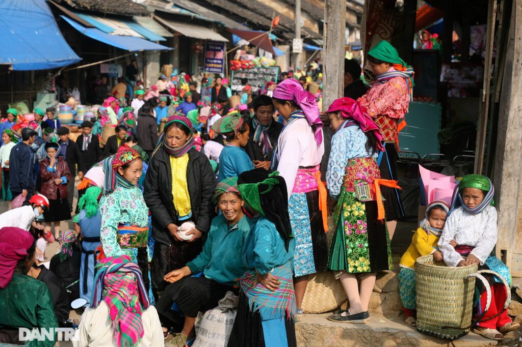 Marché de Dong Van Le mois de décembre est-il une bonne période pour faire la boucle de Ha Giang ?
