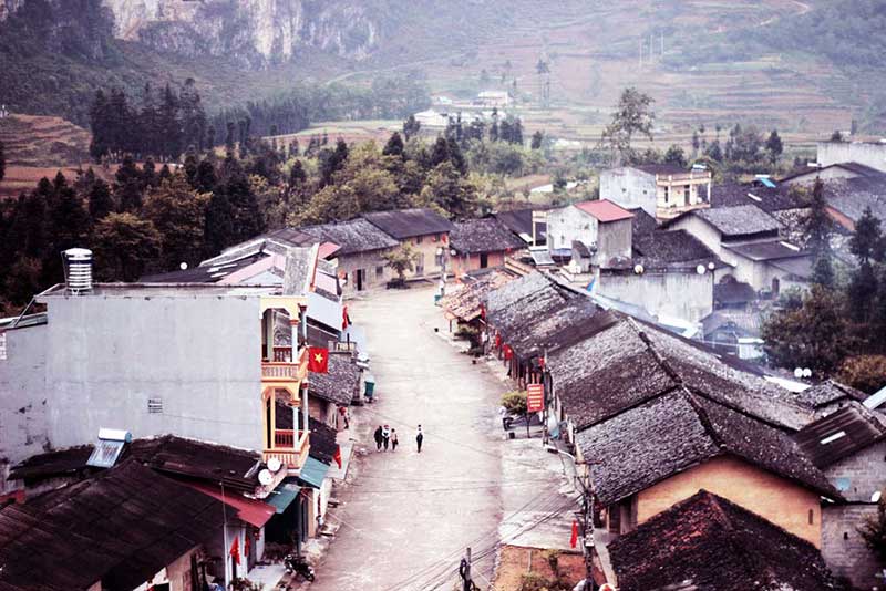 Pho Bang, la vibrante ville frontalière de Dong Van