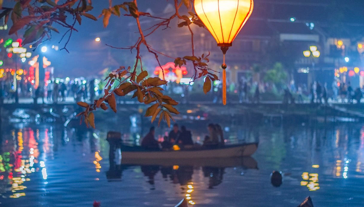 Marché aux lanternes de Hoi An et la tradition des lanternes de la vieille ville de Hoi An