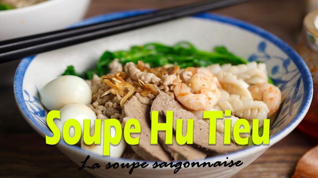 Hu tieu, soupe vietnamienne de nouilles au porc cuite, un must pour un voyage dans le Sud Vietnam