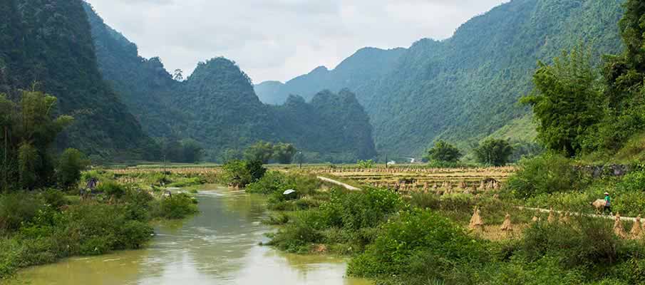 Vallée de Phong Nam à Cao Bang