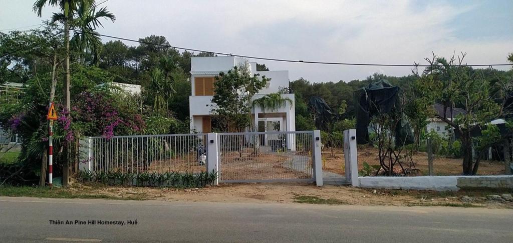 Thien An Pine Hill Homestay Hue