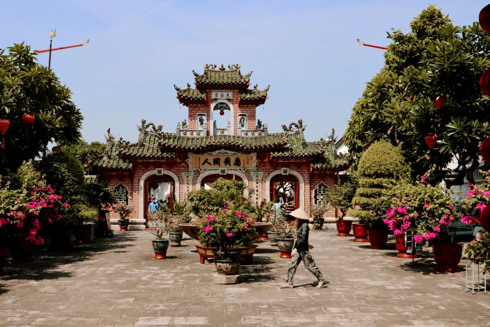  Fujian Assembly Hall, salle d’assemblée du Fujian, exemple exceptionnel des prouesses culturelles et architecturales de la ville de Hoi An