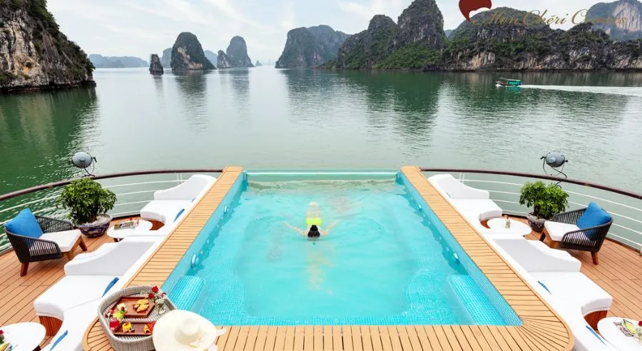 Mon Chéri Cruise Mon Chéri Cruise