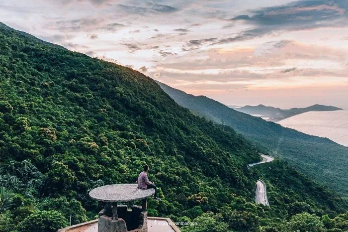 itinéraire de 10 jours au Vietnam Col de Hai Van ( Col des nuages )
