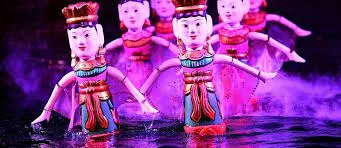 marionnettes sur l'eau