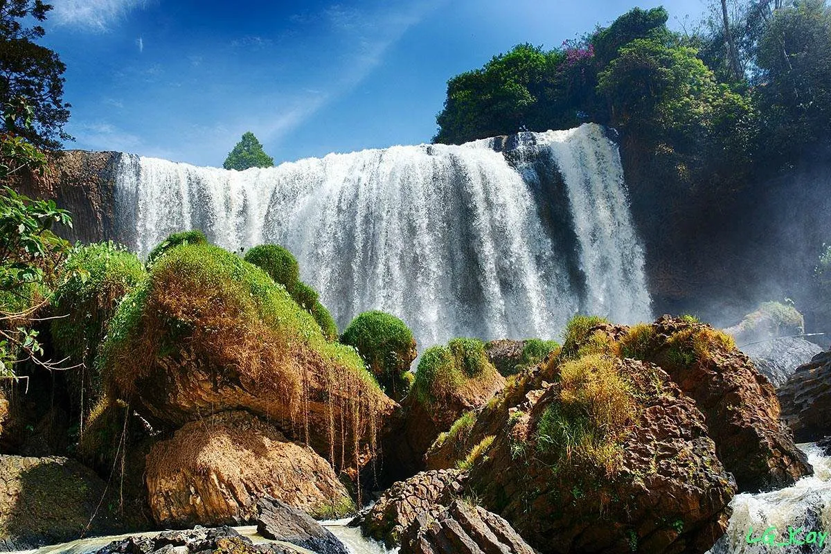 cascade des éléphants de Dalat