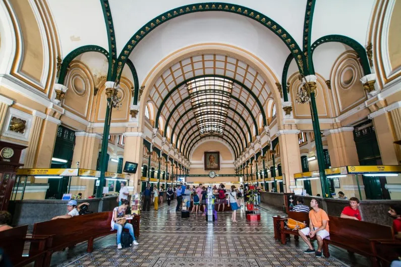 Le bureau de poste central de Ho Chi Minh-Ville