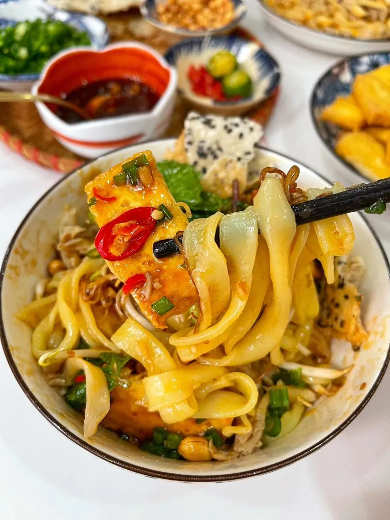 Les différences entre la cuisine vietnamienne du Nord et celle du Sud Mi Quang
