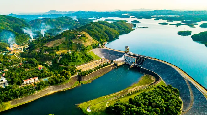 lac de Thac Ba lac de Thac Ba