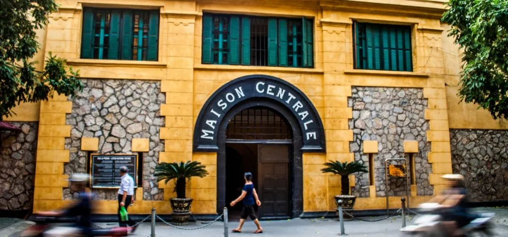 La prison de Hoa Lo, un site historique qui témoigne de la forte détermination des révolutionnaires vietnamiens