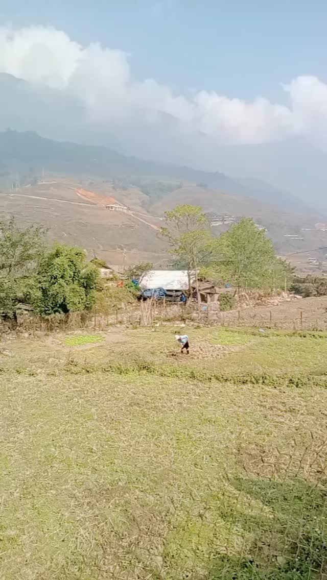 Video by guide francophone sapa hagiang
